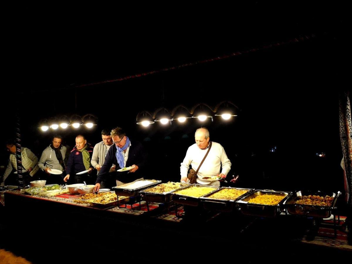 Acampamento Al Salam Desert Camp