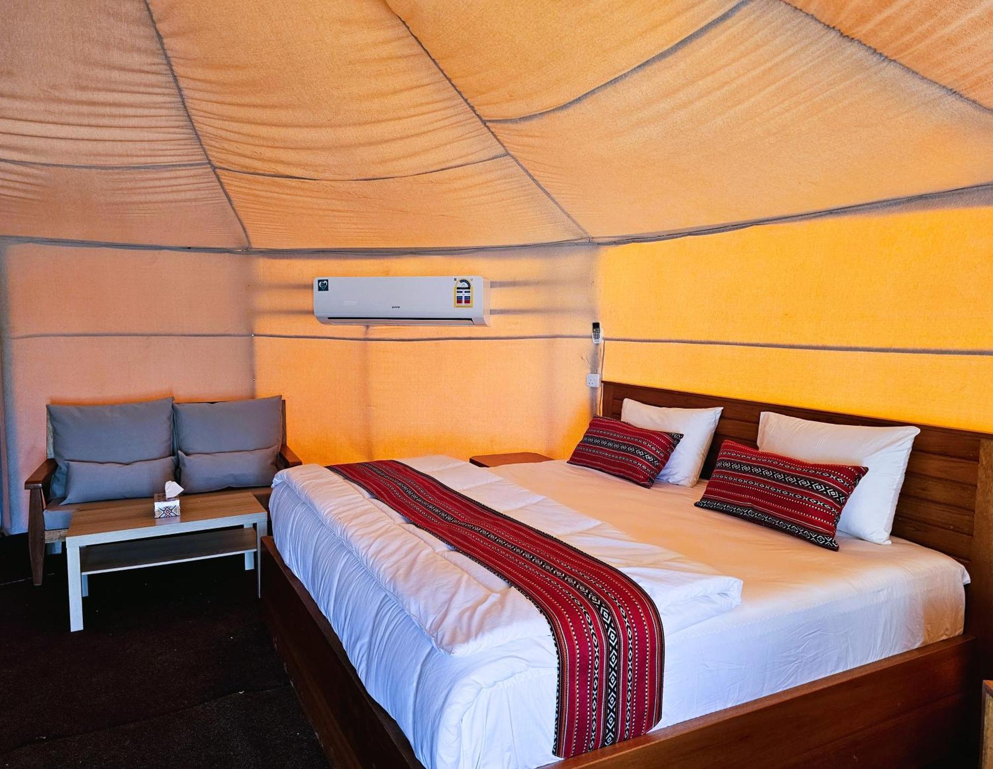 Acampamento Al Salam Desert Camp Badīyah